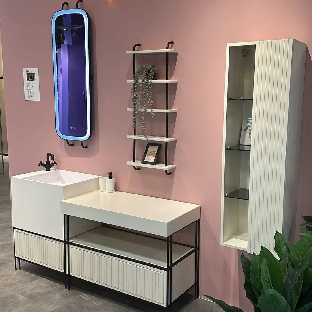 Meuble vasque blanc, miroir LED et étagères